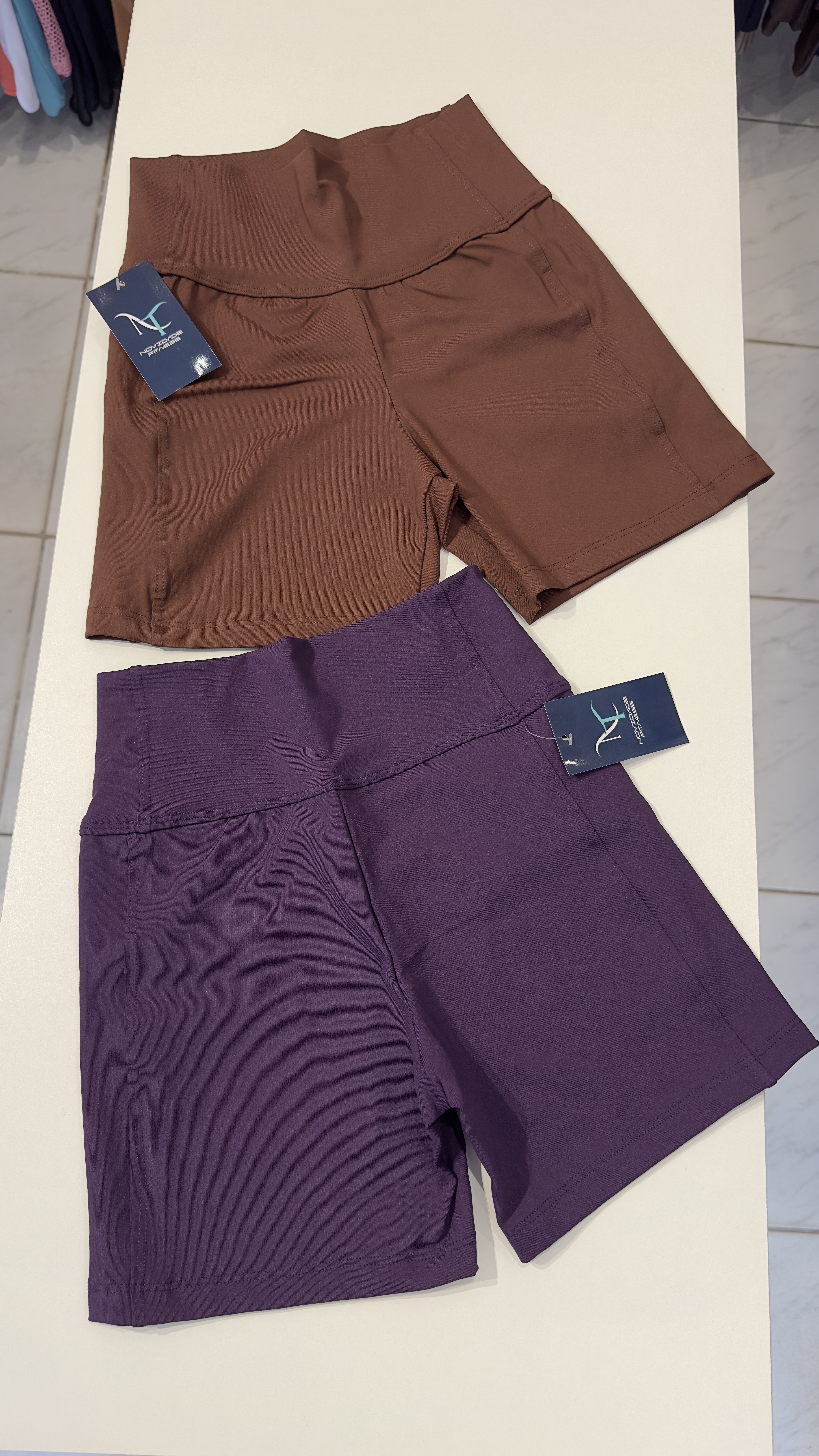 SHORT CURTO POLIAMIDA